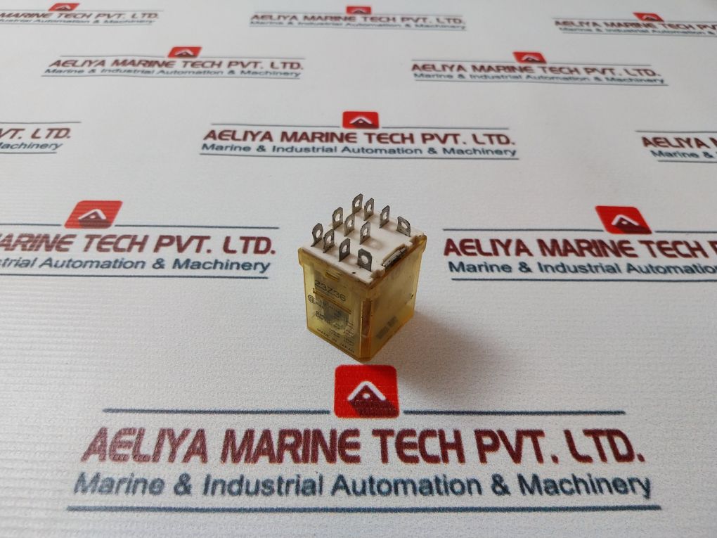 Idec Rh3B-u Relay Plug-in