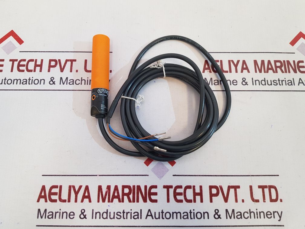 Ifm Electronic Kg-3008-bpkg/Ni Capacitive Sensor Kg5043