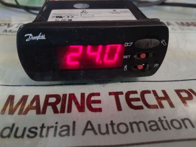 Danfoss Ekc 102A Electronic Temperature Controller 084B8500