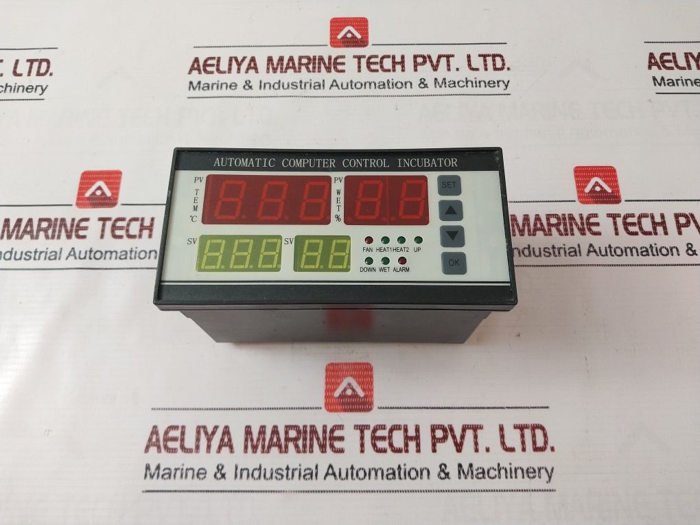 Intelligent Instruments Xm-18 Four Display Automatic Incubator Controller