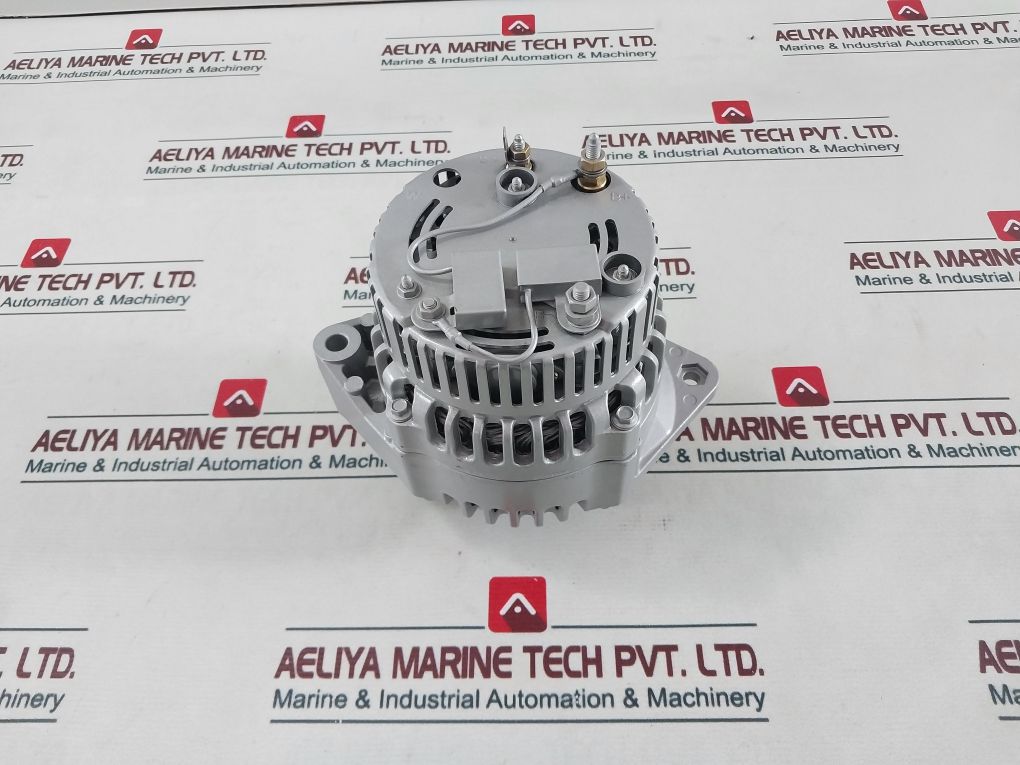 Iskra 11.203.329 Alternator 14V/90A