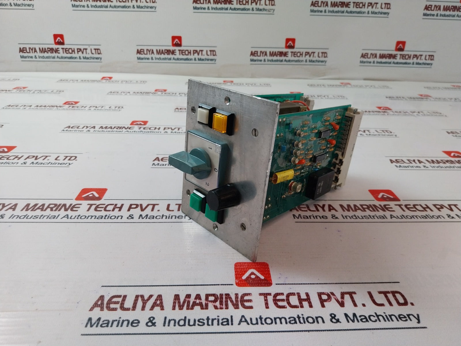 Iskra 413 172 1 Switch Ru-100