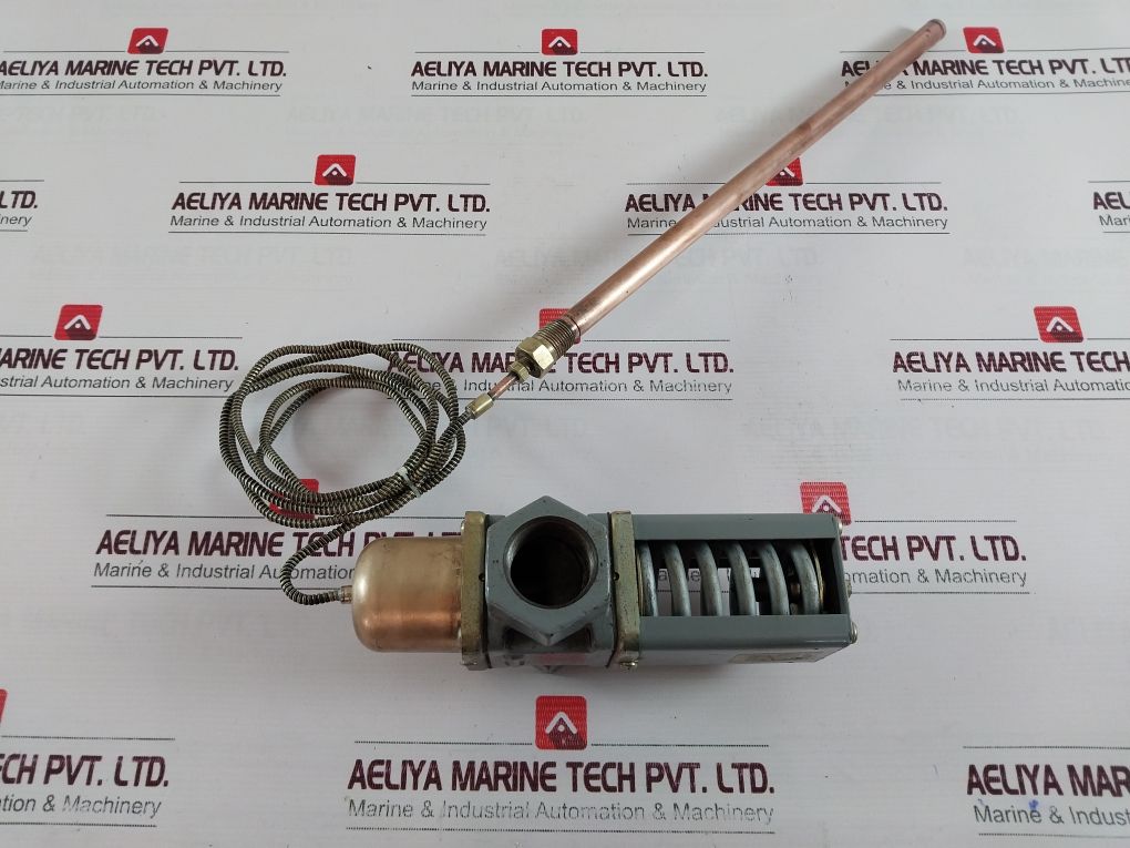 Johnson Controls V47Ae-1 Temperature Actuated Modulating Water Valve