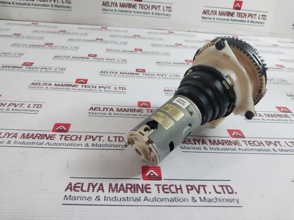 Johnson Dc751(2)Lsg Permanent Magnet Dc Motor 220-240Vdc