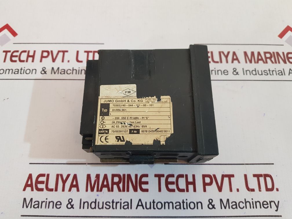 Jumo 703031/40-044-101-00-101 Compact Microprocessor Controller Dtron 08.1