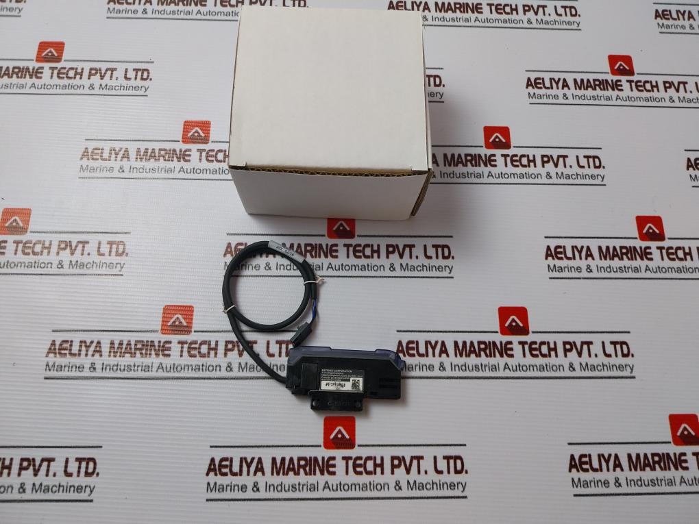 Keyence Fs-v21R Digital Display Fiber Amplifier 12-24V Dc