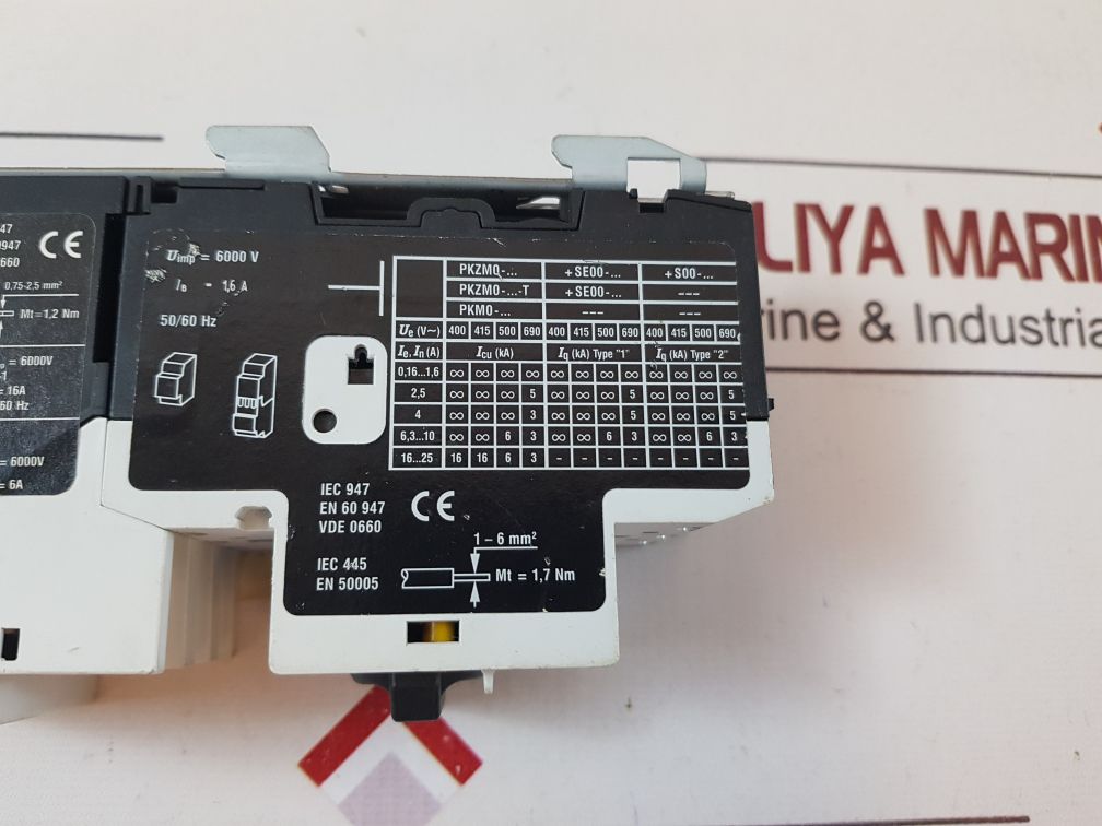 Klockner moeller pkzm0-1,6 motor starter se00-11-pkz0 with contactor