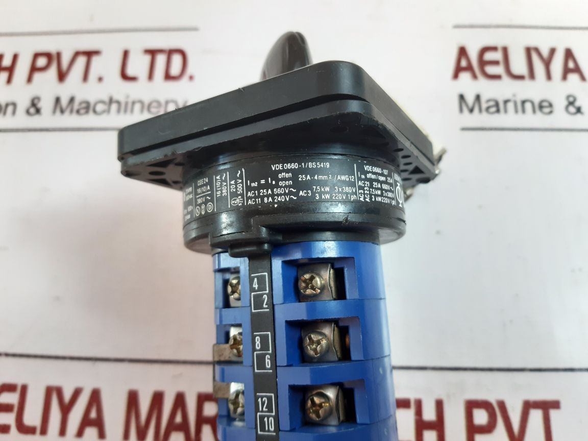 Kraus & Naimer C18 F-2541 Switch