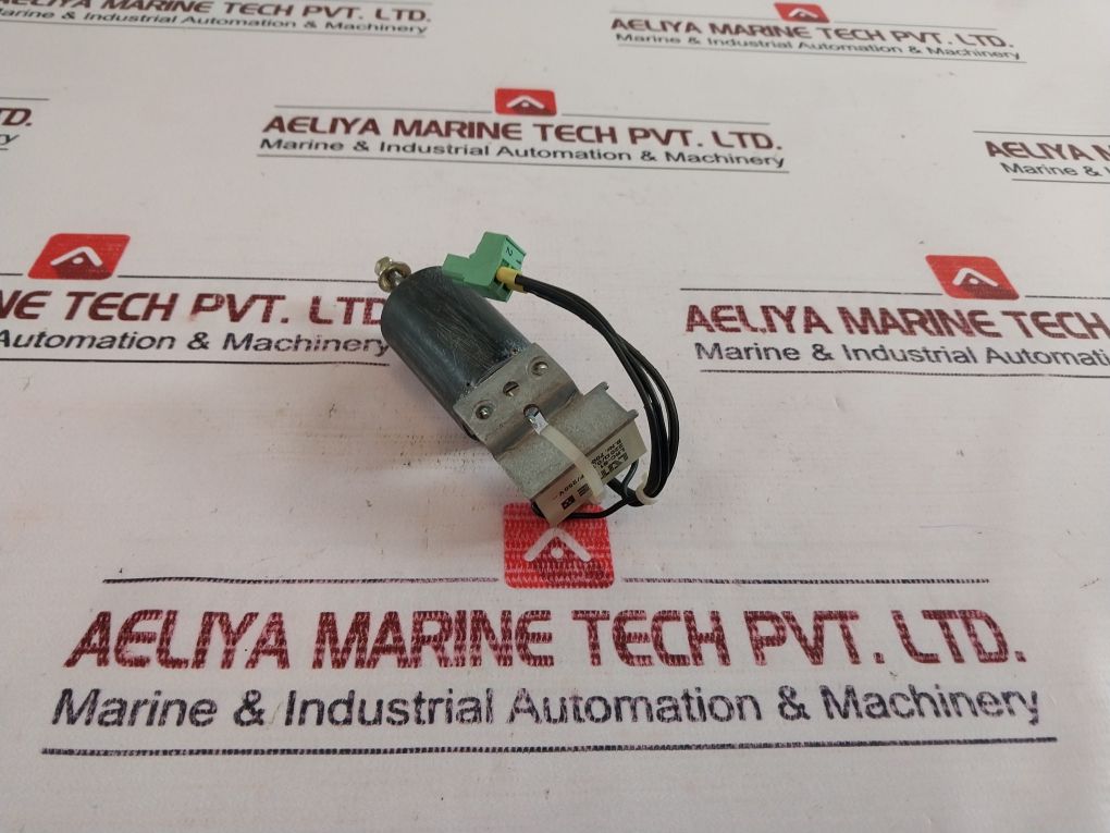 Kuhnke Rm32 Hs2751 Air Circuit Breaker Shunt Trip Coil