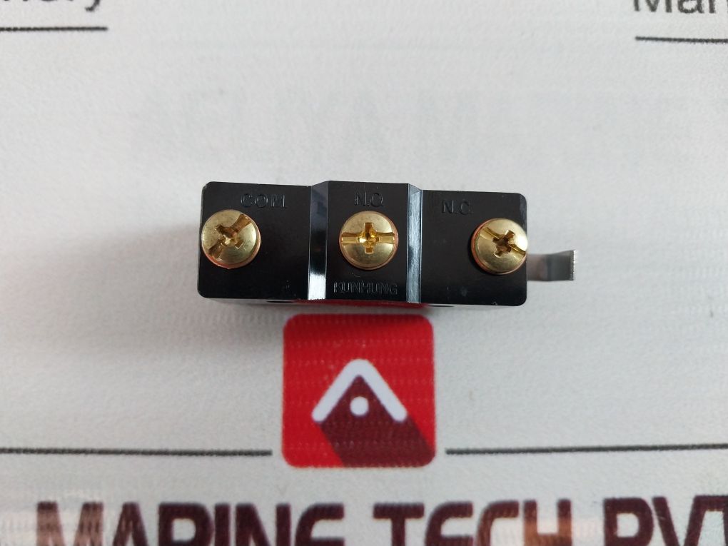 Lot Of 2X Koino Kh-9015-hl Micro Switch