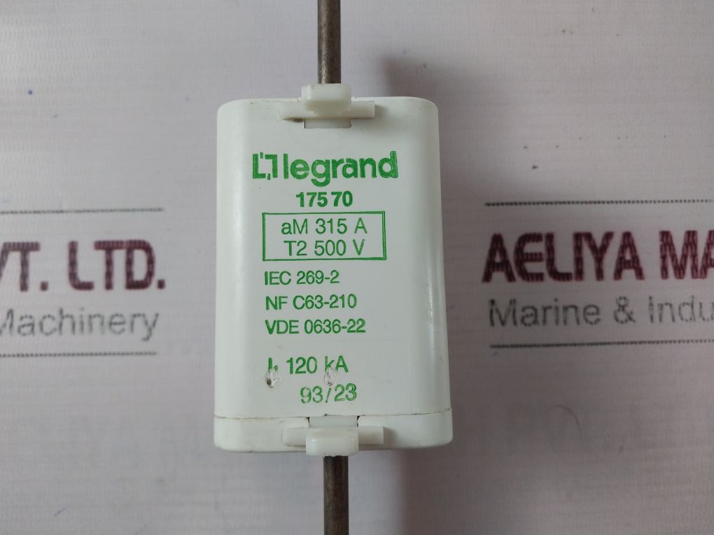 Legrand 175 70 500 V