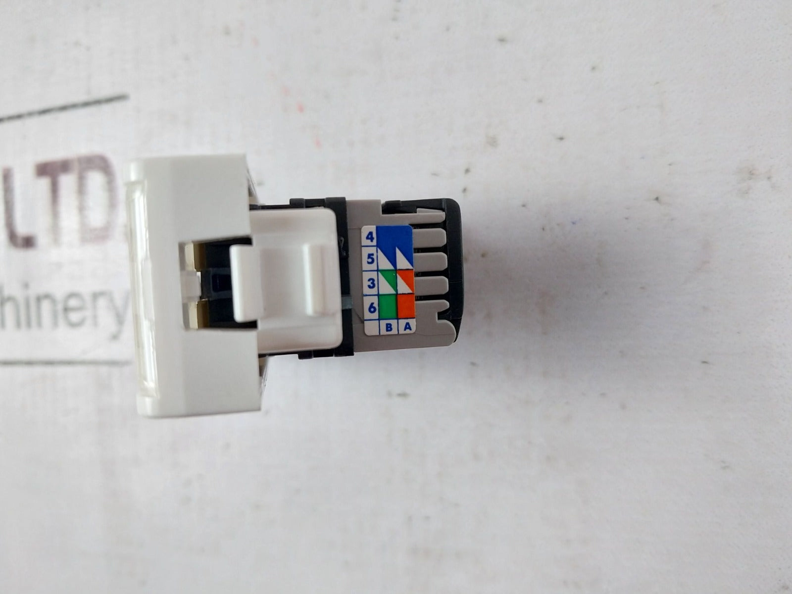 Lot Of 13X Legrand Utp 742 85 Socket Module