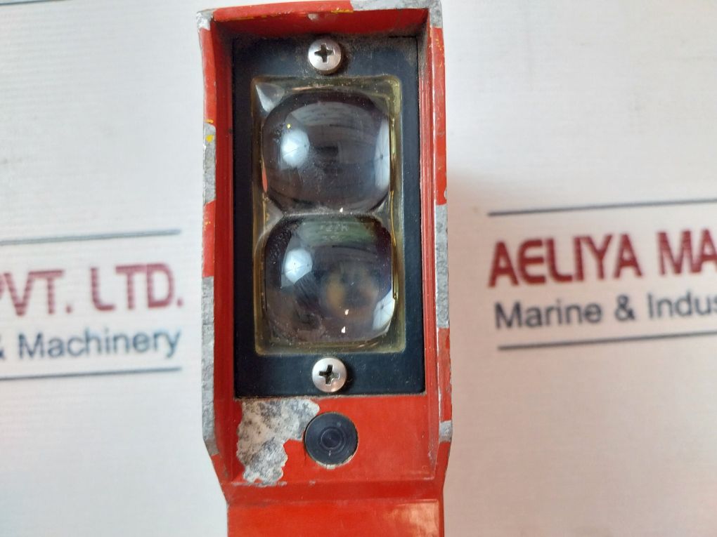 Leuze Electronic Ls78/7S-220V Through-beam Photoelectric Sensor Receiver