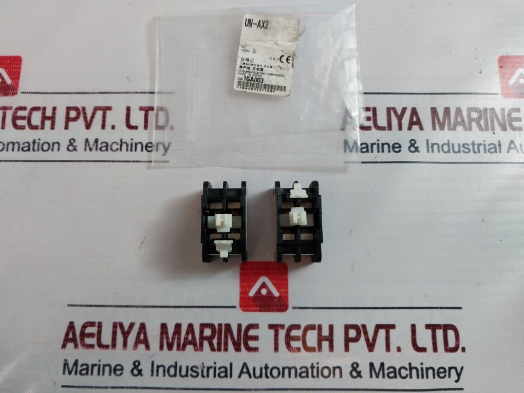 Lot Of 6X Mitsubishi Un-ax2 Auxiliary Contact Block