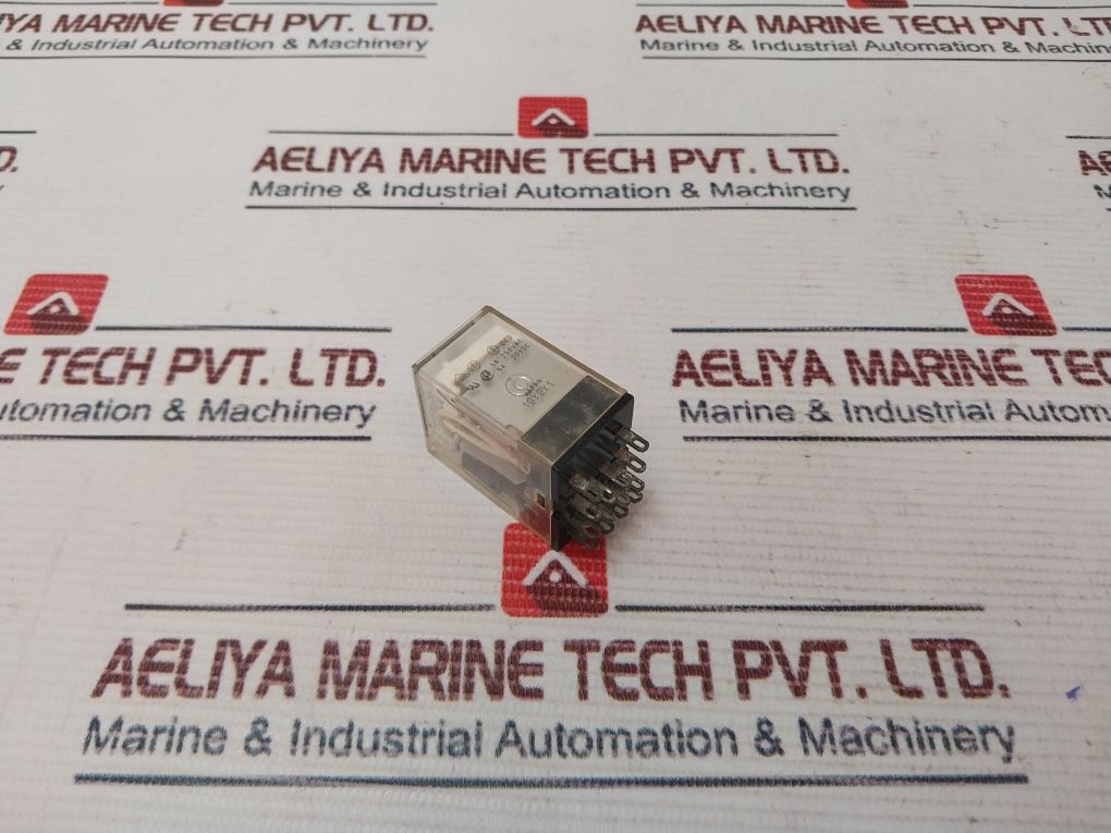 Lot Of 2X Omron My4N Power Relay 100/110Vac 5A 250Vac