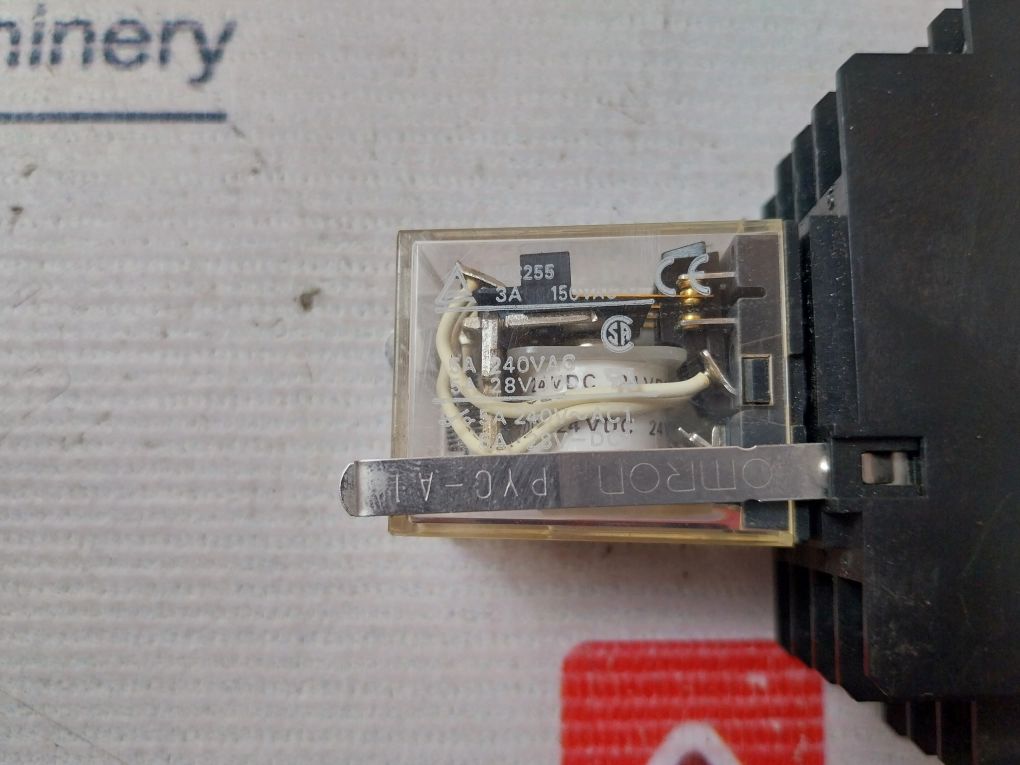 Lot Of 4X Omron My4 Relay With Socket Base 24Vdc