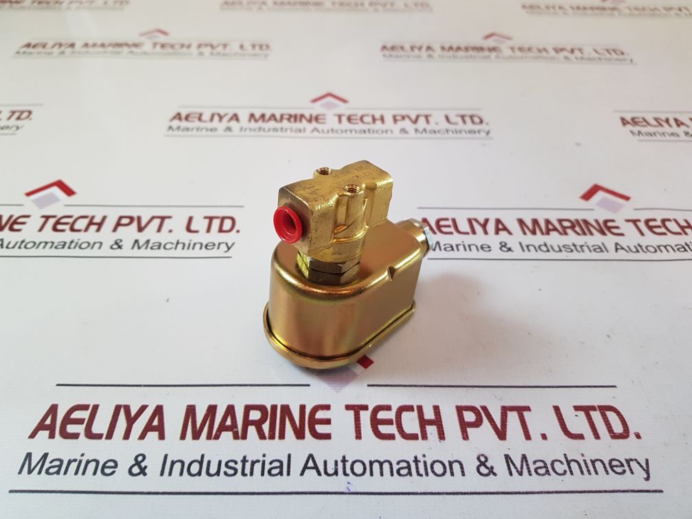 Lucifer 121K2423 Solenoid Valve