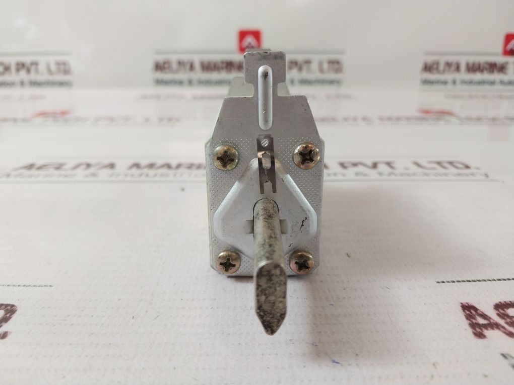 M.Schneider 371696