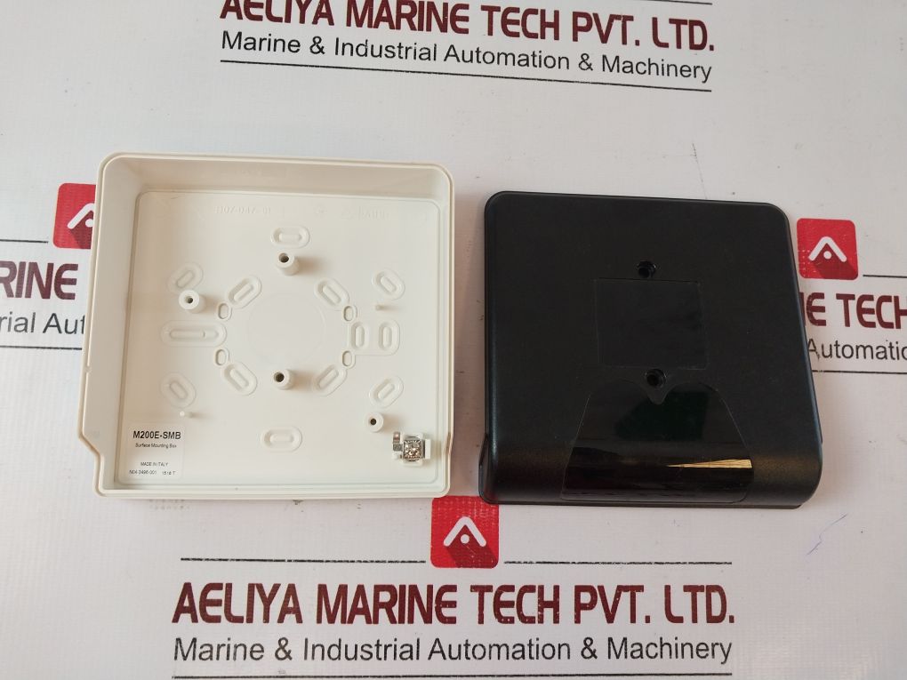 M200E-smb Surface Mounting Box