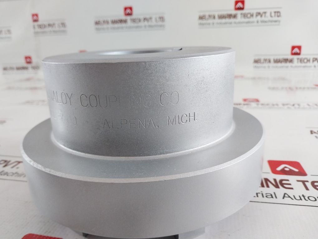 Magnaloy M70021220 Flexible Coupling 700 2-3/8 X 5/8
