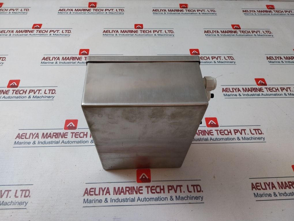 Mantracourt Lcb-0-0-0-0-ls3-lp1-lss-0 Amplifier
