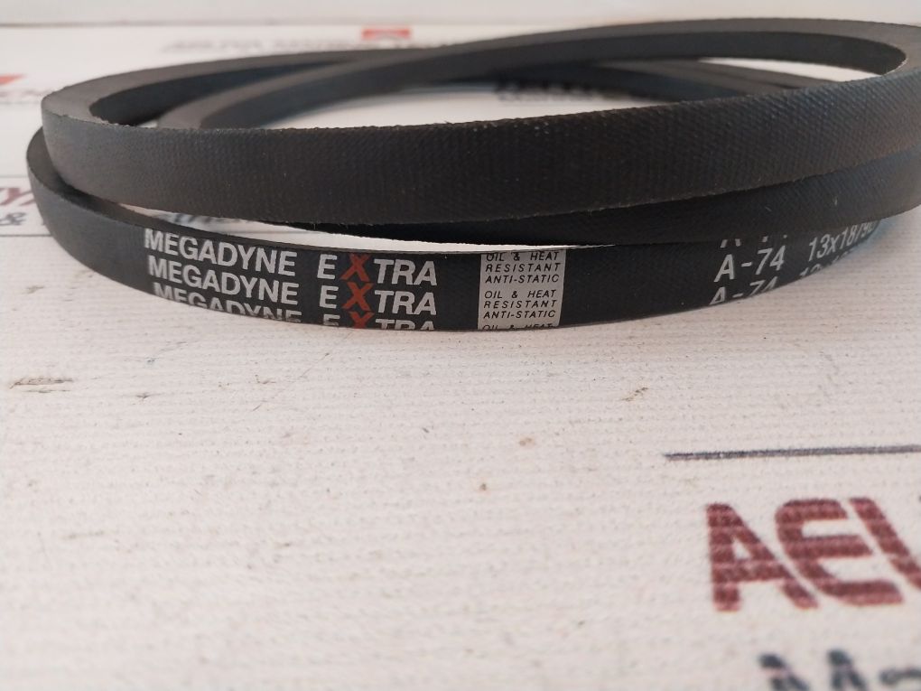 Megadyne A-74 V-belt