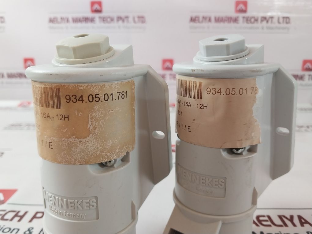 Mennekes 1831 50V