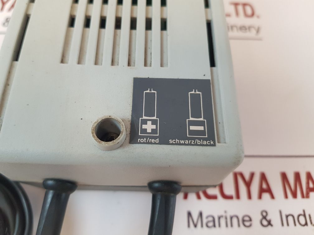 Mentzer Electronic G112-1 Charger