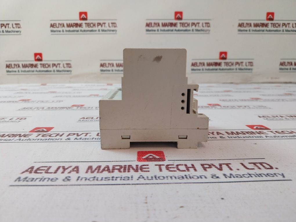 Merlin Gerin 33680 Time Delay Relay For Uvr 48/60V Ac/Dc