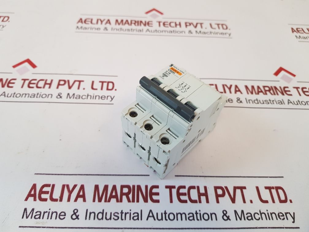 Merlin Gerin C60H C16 Circuit Breaker Multi9 400V~