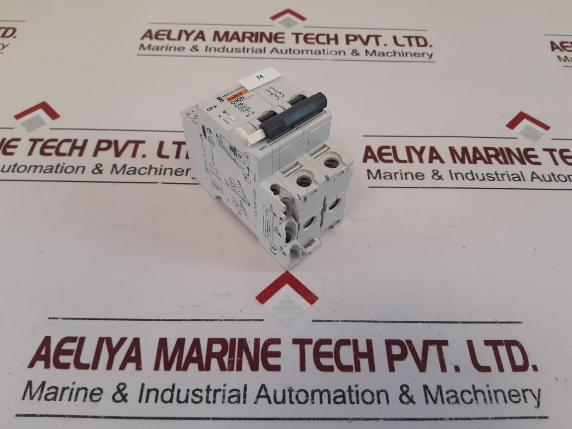 Merlin Gerin Multi9 C60N C10 Circuit Breaker 400V~