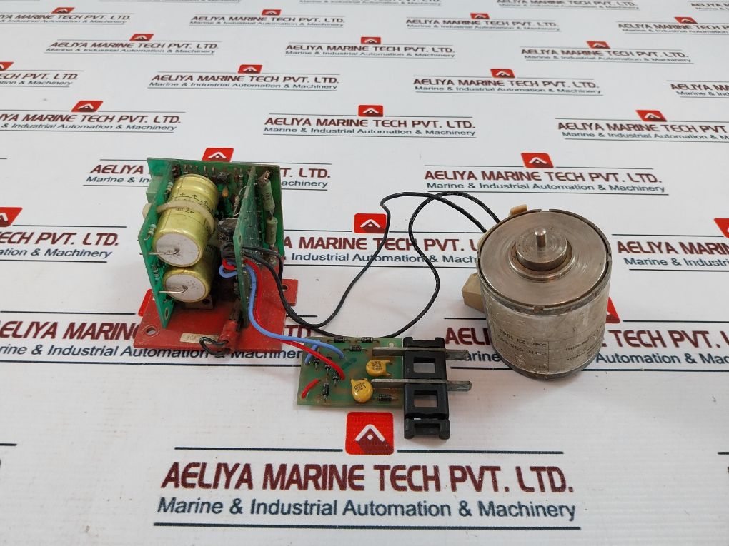 Merlin Gerin Mnr-uv 685 692 Time Delayed Undervoltage Release 220/250V