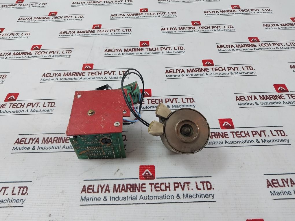 Merlin Gerin Mnr-uv Time Delayed Undervoltage Release 220/250V Ac