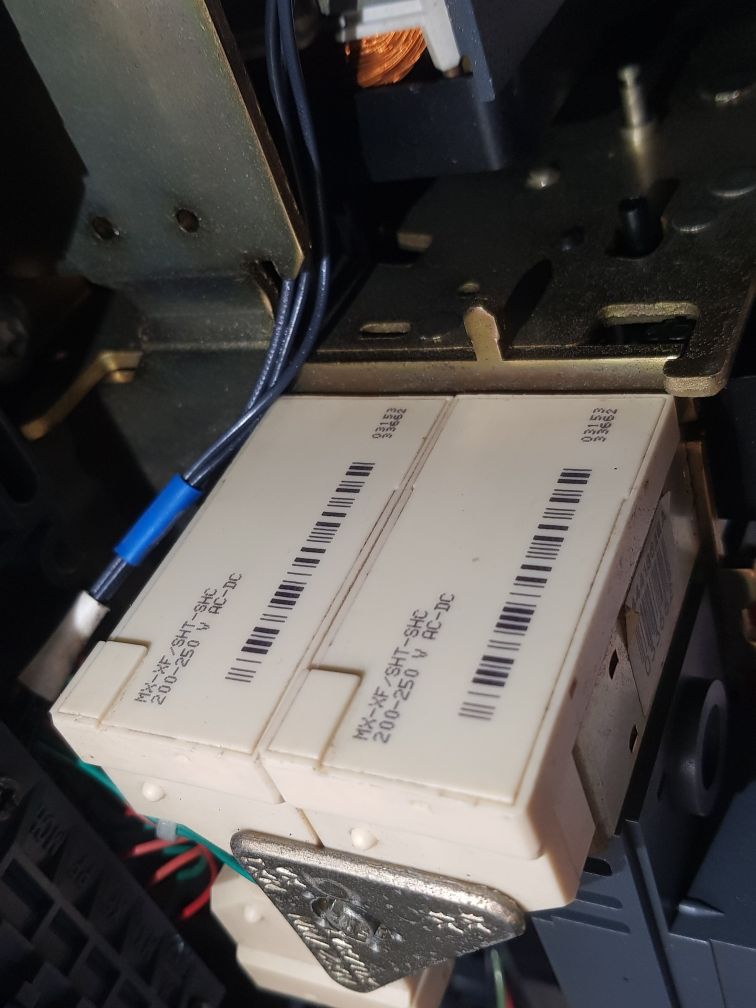 Merlin Gerin Nw50 H1 Circuit Breaker 200-240Vac