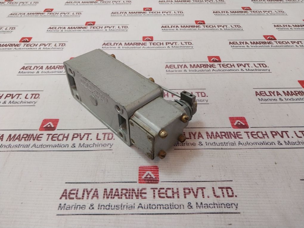 Micro Switch 51Ml10 8142 Precision Limit Switch 600Vac