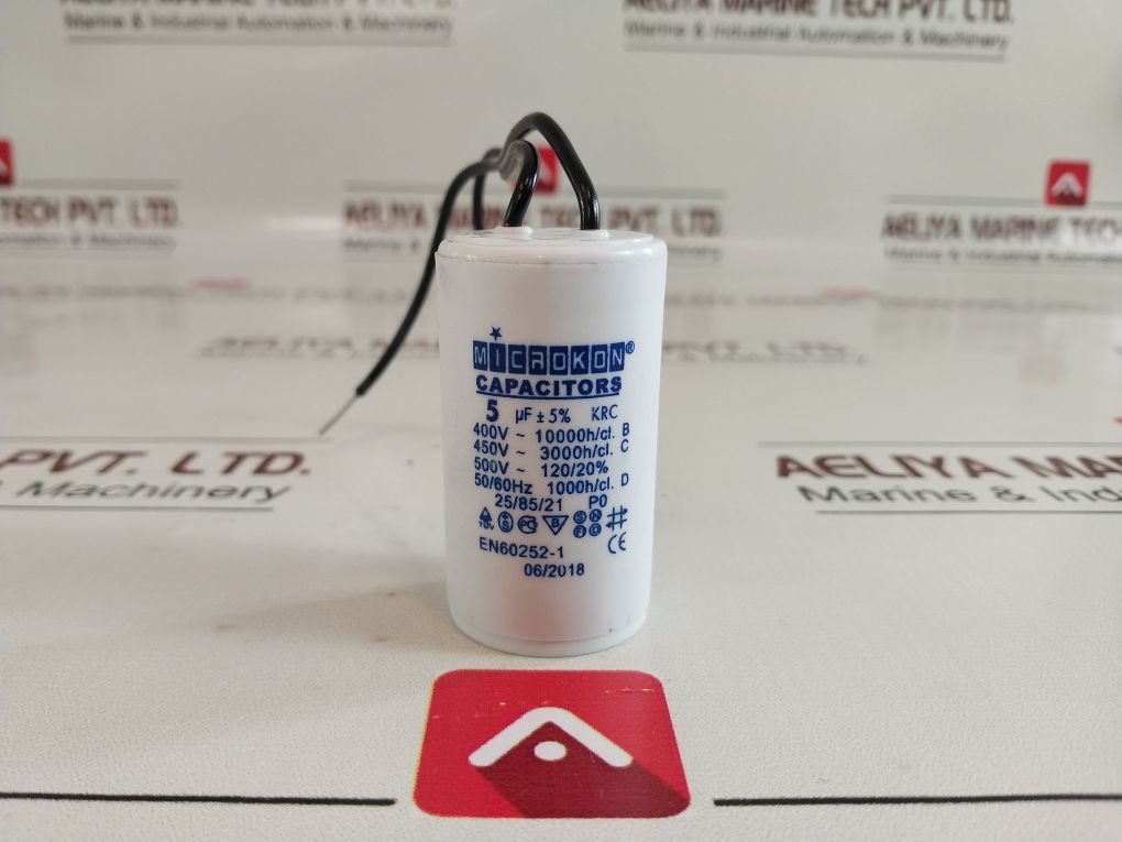 Lot Of 3X Microkon En60252-1 Capacitors 5 µF