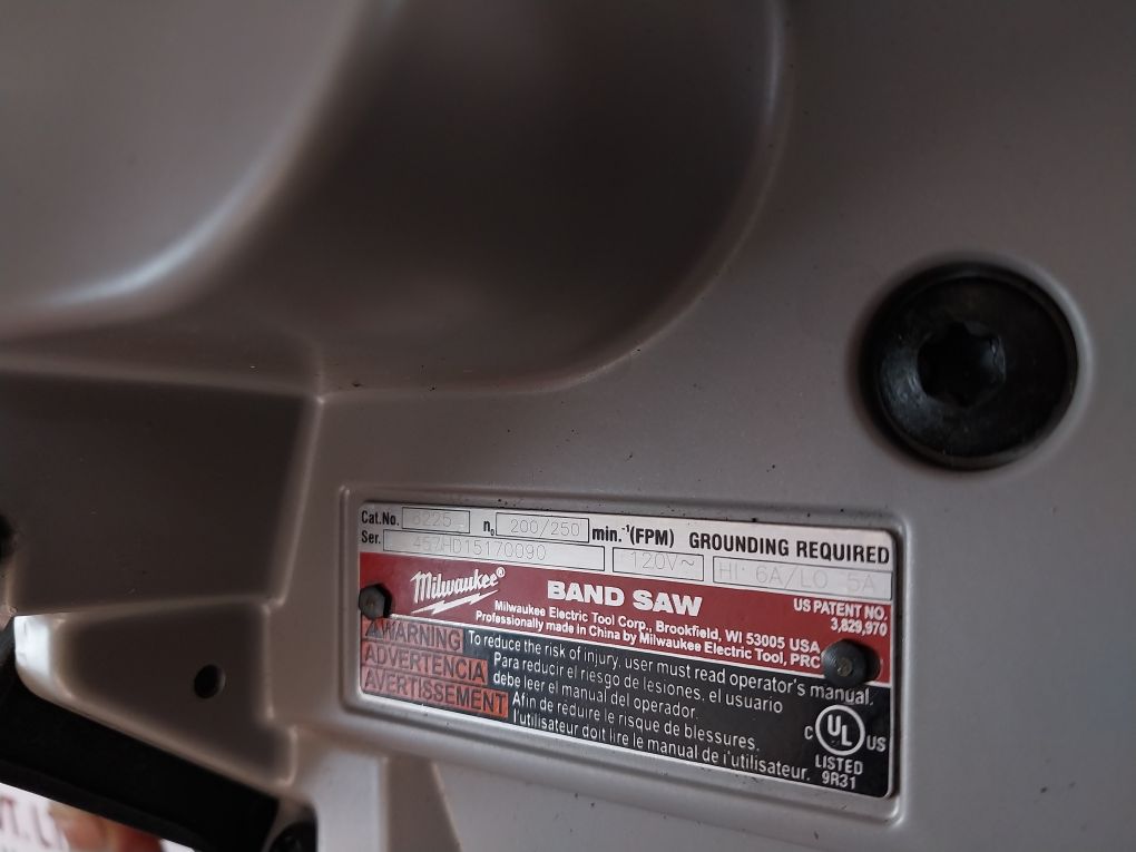 Milwaukee 6225 Heavy-duty Corded Band Saw