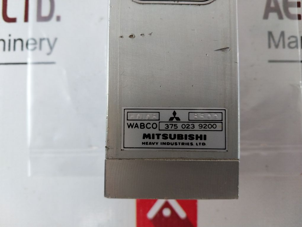 Mitsubishi/Wabco 3750239200 Pressure Reducing Valve
