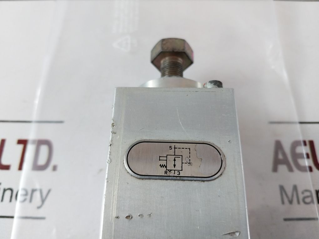 Mitsubishi/Wabco 3750239200 Pressure Reducing Valve