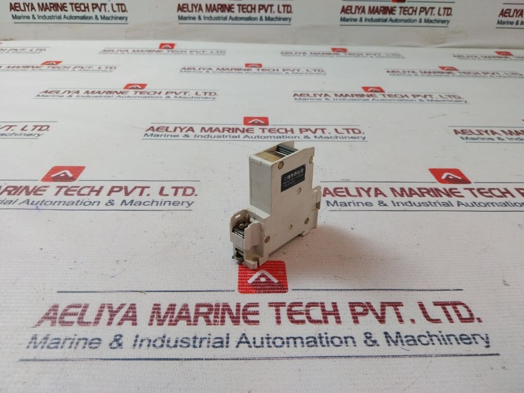 Mitsubishi Cp30-ba Circuit Protector 250Vac 65Vdc
