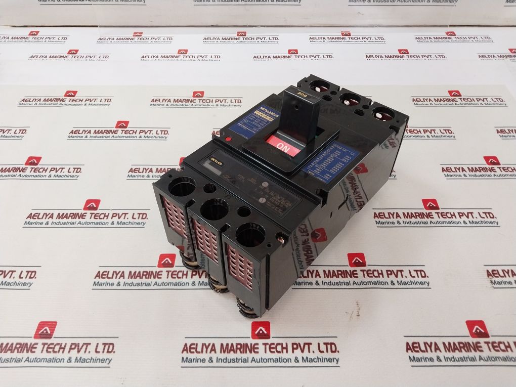 Mitsubishi Electric Nf400-se 3 Pole No-fuse Breaker 200A Ac 660V