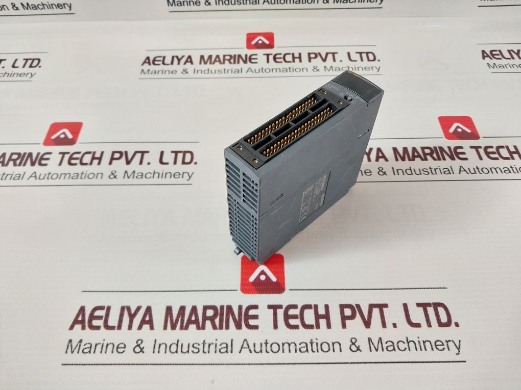 Mitsubishi Electric Qy42P Output Unit 12/24Vdc 0.1A