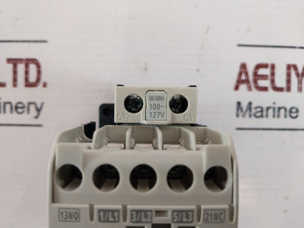 Mitsubishi Electric S-t12 Magnetic Contactor 100-127V 60Hz