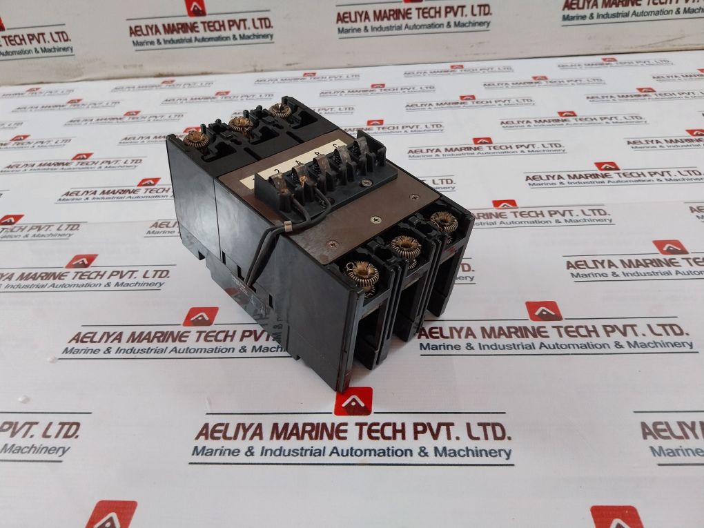Mitsubishi Nf100-sh 3 Pole No-fuse Breaker Ac220V 40A 50/60Hz