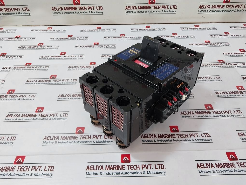 Mitsubishi Nf400-ss Uvt-mc 3 Pole No-fuse Breaker Ac 660V 400A
