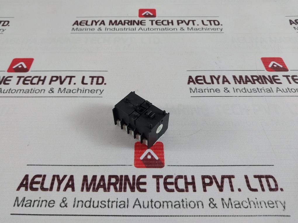 Moeller 11 Dil E Auxiliary Switch Block