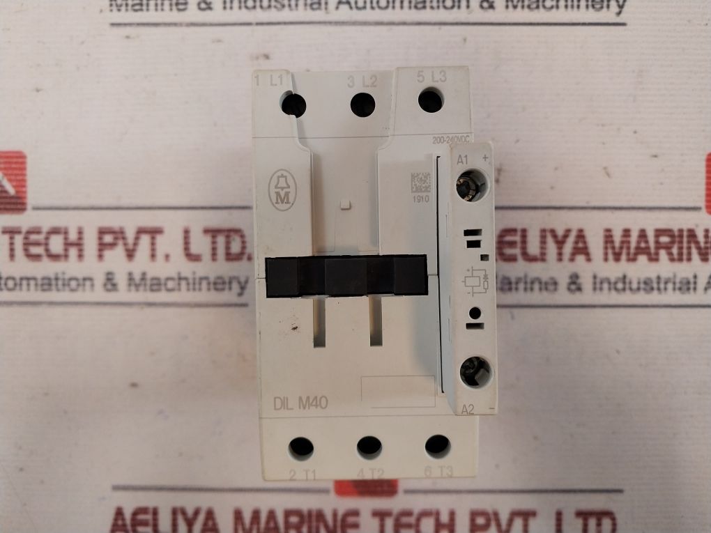 Moeller Dil M40 Contactor 200-240Vdc