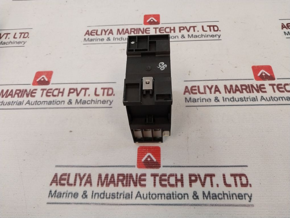 Moeller Dil M 17-10 Contactor 3 Pole 250V Dc