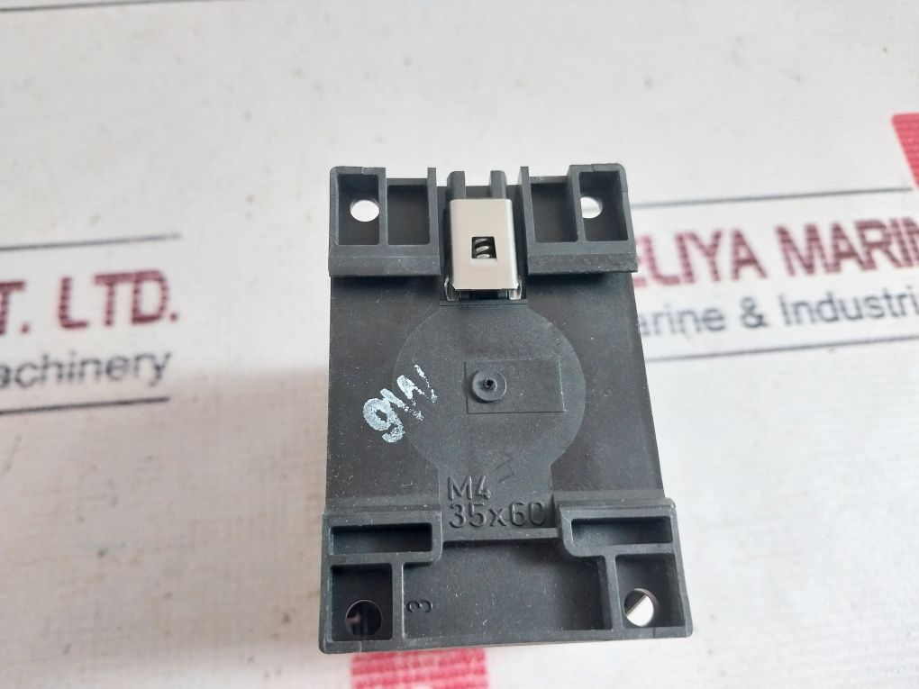 Moeller Dil M(C) 9 3 Pole Contactor 440V60Hz