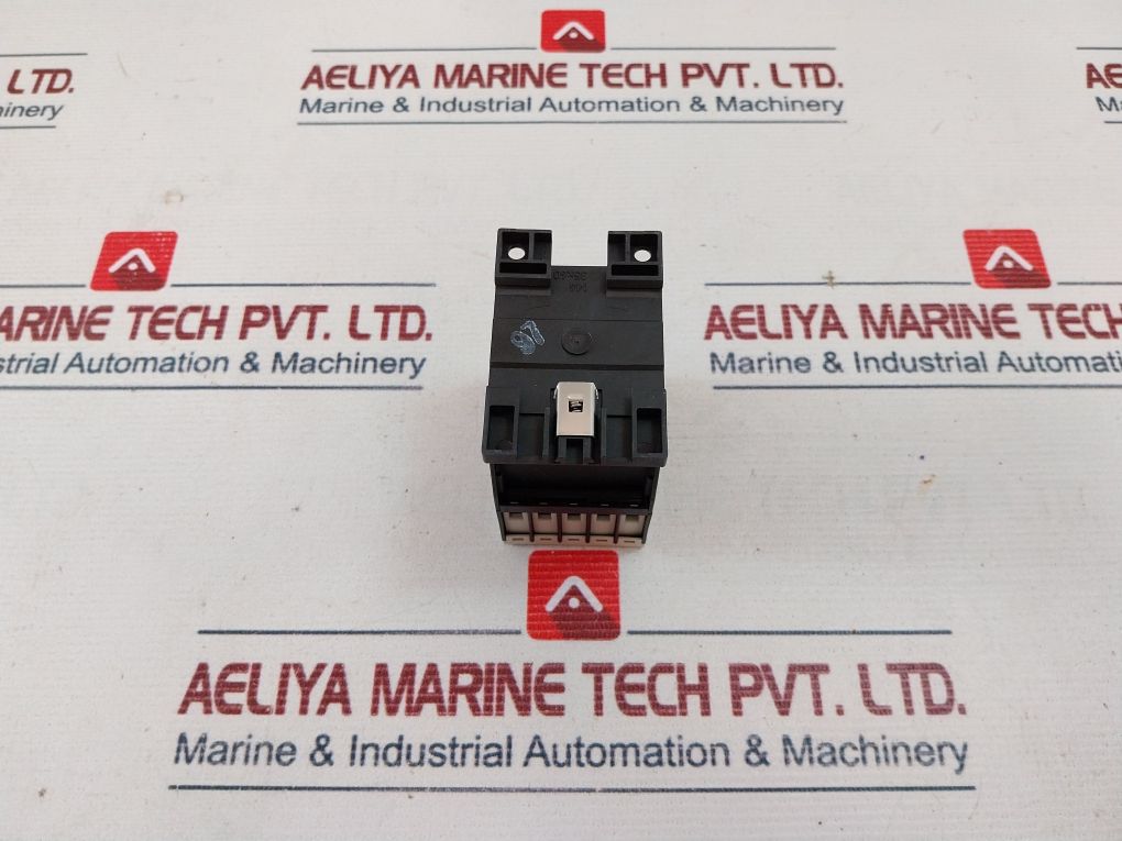Moeller Dilm9-10 Contactor